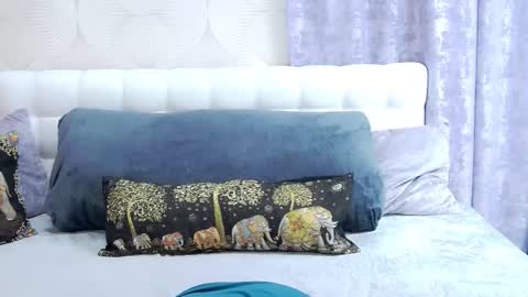 Snapshot of sandrami__ chatting on September 16, 10:39 am Sandra online show from September 16, 10:39 am