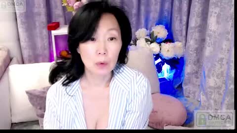 Snapshot of sandrami__ chatting on February 28, 9:58 am Sandra online show from February 28, 9:58 am