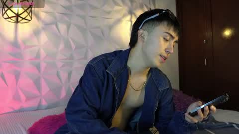 santi_fabulous online show from March 7, 6:13 am