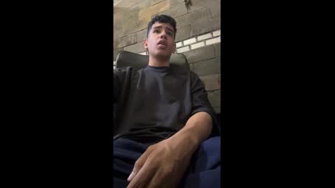 santi online show from October 31, 8:53 pm