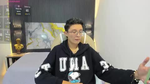 santiago_russo18 online show from September 26, 12:02 pm