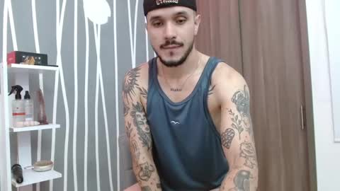 Santy Torres online show from November 22, 3:49 am