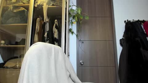 kitty online show from February 19, 3:17 am