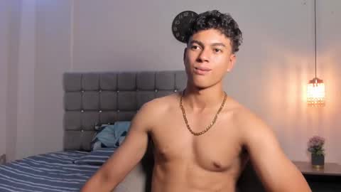 santy_stump online show from December 22, 12:06 am