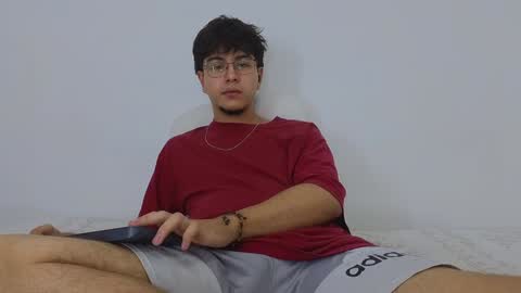 santybig18 online show from February 4, 5:53 am