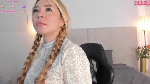 Saori  online show from March 30, 11:32 am