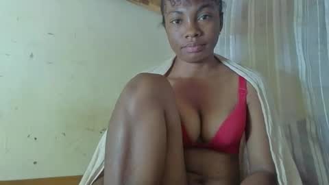 saphia online show from September 28, 11:08 am