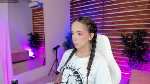 Valerin online show from February 22, 11:51 pm