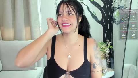    online show from November 6, 12:08 pm