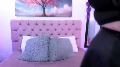 Snapshot of sara_ariass chatting on March 7, 7:49 pm SARA ARIAS online show from March 7, 7:49 pm