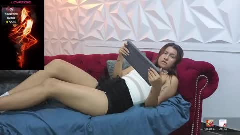 Sara online show from April 14, 9:40 pm