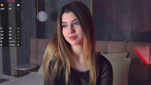 Snapshot of sara_lewiis chatting on October 11, 5:16 pm Sara online show from October 11, 5:16 pm