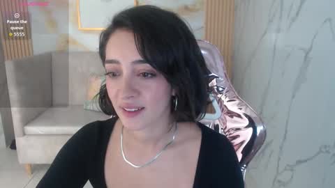 Snapshot of sara_lopez_s chatting on October 20, 2:33 pm Sara online show from October 20, 2:33 pm