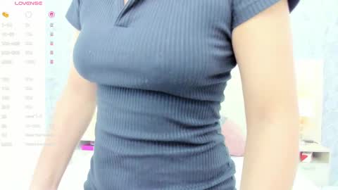 Sara online show from September 12, 11:45 am