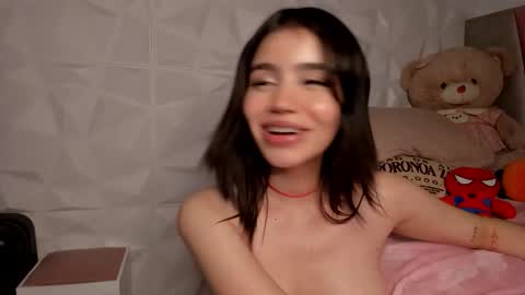 Sara  online show from November 13, 5:48 pm