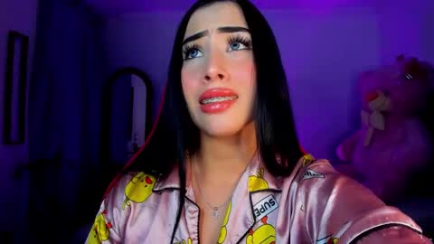 sara_stone03 online show from January 10, 12:38 am