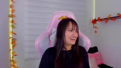 Sarah Ramirez online show from November 13, 4:48 am