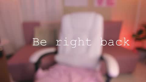 Sara  online show from November 15, 2:07 pm