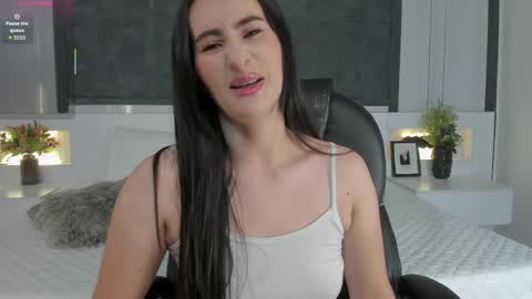  Sara Gomez  online show from April 5, 2:47 pm