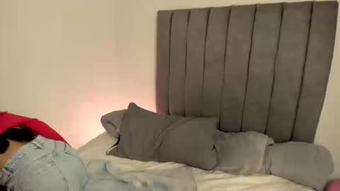 Snapshot of sarah__bigboobs chatting on September 20, 4:59 am sarah__bigboobs online show from September 20, 4:59 am