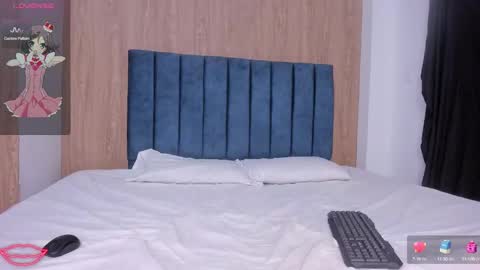 sarah_foxxy online show from September 29, 1:04 am