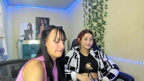 Sarah Ramirez online show from February 6, 12:43 am