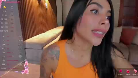 Snapshot of sarah_stonne_ chatting on September 12, 9:28 pm Sarah online show from September 12, 9:28 pm