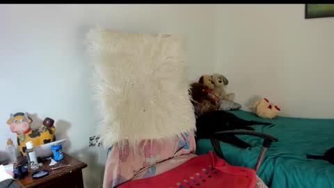 Sarah online show from December 17, 10:22 am