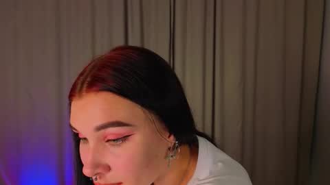 Sarah  online show from September 26, 8:28 pm