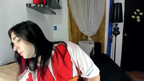 Snapshot of sarahjey chatting on October 9, 6:02 pm SARAHJEY online show from October 9, 6:02 pm
