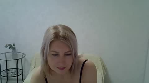 sarahphelps online show from October 30, 4:18 pm