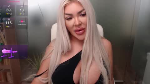 Sarah online show from September 17, 7:12 am