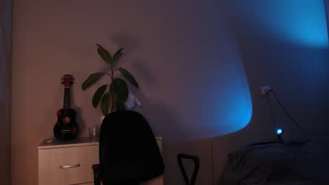 Sarah online show from September 19, 3:38 pm