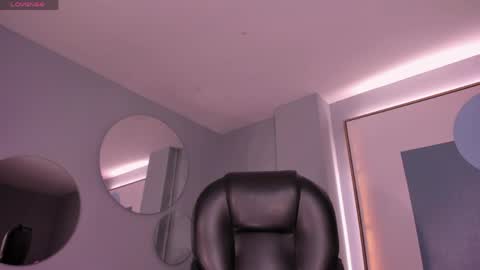 Sarah  independent model online show from April 11, 7:45 am