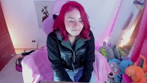 sara  online show from April 18, 12:23 am