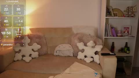 Snapshot of saraparisi_ chatting on October 21, 11:52 pm Sara online show from October 21, 11:52 pm