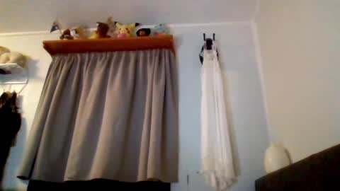 Snapshot of sarapatches chatting on October 9, 8:09 am sarapatches online show from October 9, 8:09 am