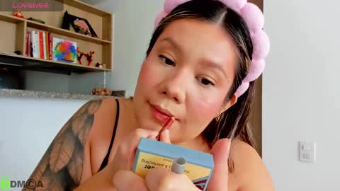 Sara  sarasmithfun by instagram online show from January 16, 8:03 pm