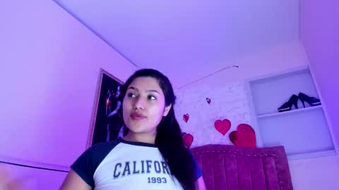 sarastonesx online show from September 13, 9:01 am