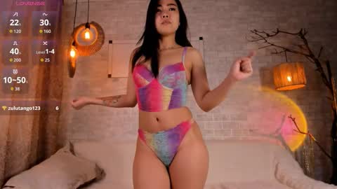 Sara online show from November 9, 6:28 am