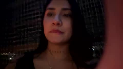 saratukkerr online show from December 9, 4:01 am