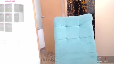 Snapshot of saraymoorex_ chatting on October 17, 8:57 pm Saray online show from October 17, 8:57 pm
