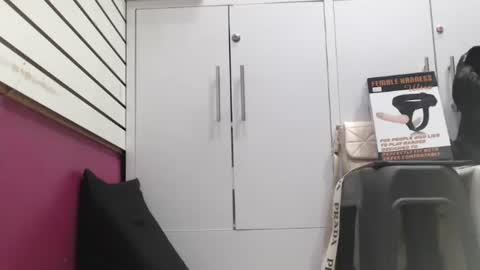 mery online show from February 14, 7:38 pm