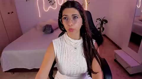 Snapshot of sarima420 chatting on October 8, 10:05 pm Sarima and Leo online show from October 8, 10:05 pm