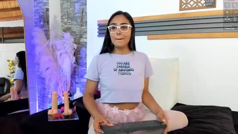 Sara online show from September 14, 1:19 am