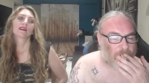 Snapshot of saruandjay chatting on September 28, 4:49 pm Giselle and Jay online show from September 28, 4:49 pm