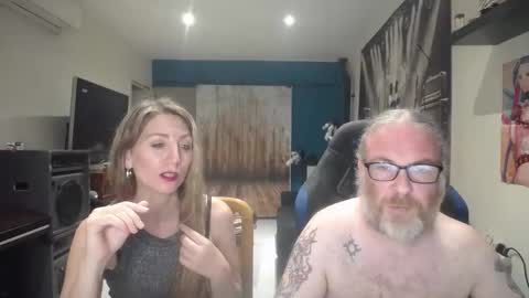 Snapshot of saruandjay chatting on September 29, 6:51 pm Giselle and Jay online show from September 29, 6:51 pm