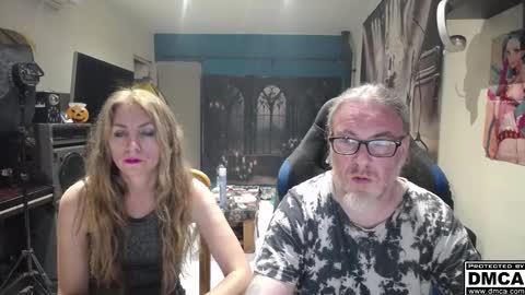 Giselle and Jay online show from November 1, 6:29 pm