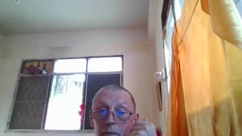 sasha_doc online show from October 4, 9:18 am