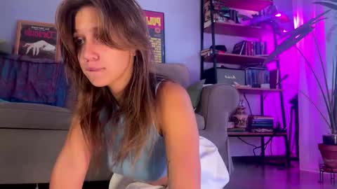 Alexandra Sasha in short online show from September 10, 6:25 am